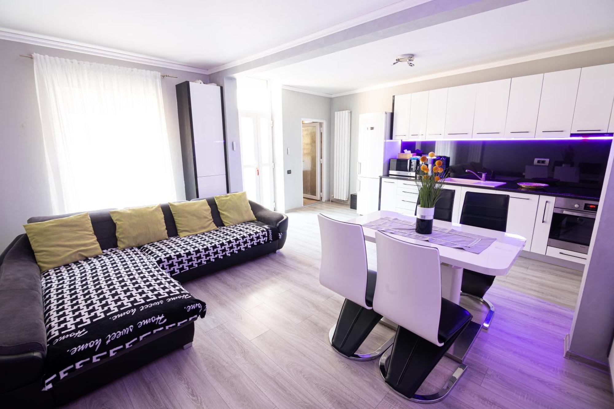 Whitehouse Appartement Arad Buitenkant foto